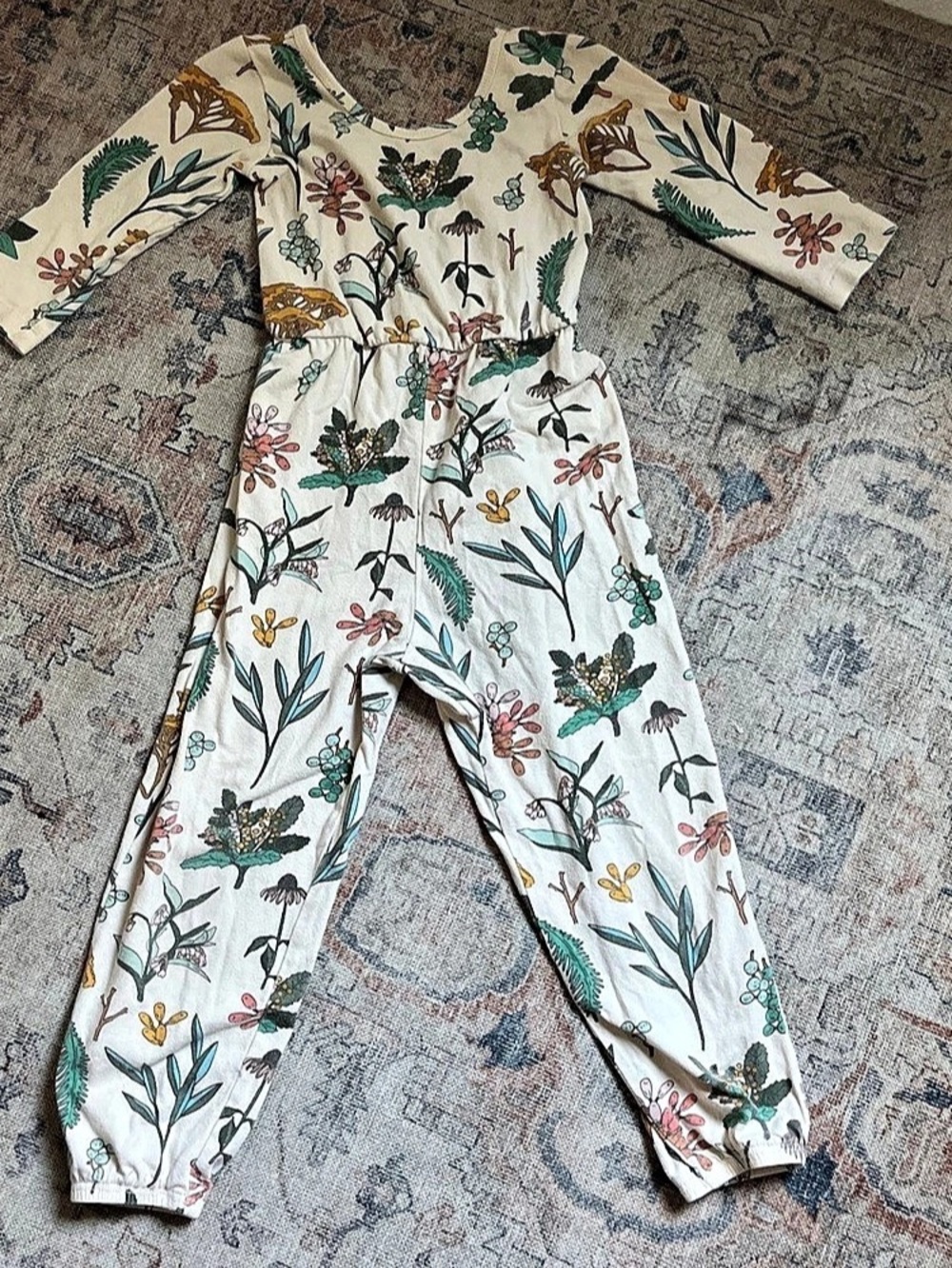 Alice + Ames Long Sleeve Jumpsuit Botanical/ Floral Size 5